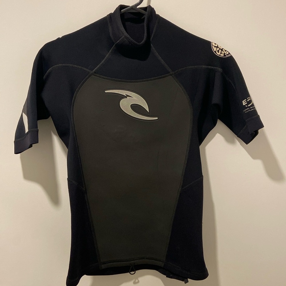 Rip Curl Dawn Patrol 1.5mm Women’s short sleeve wet suit top